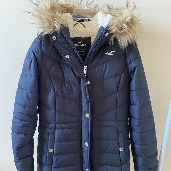 Hollister Jackets & Blazers - Women’s Hollister black winter jacket
